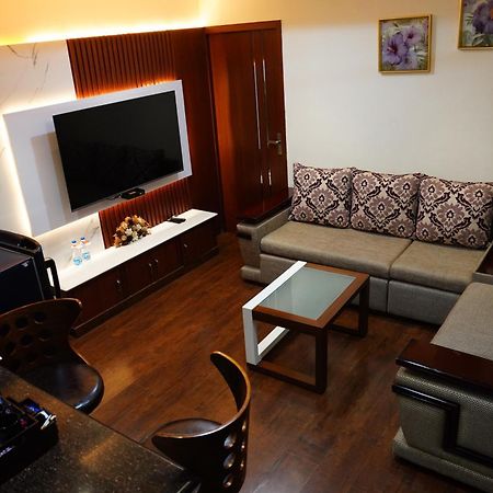 Chola Serviced Apartment Tiruchirappalli エクステリア 写真