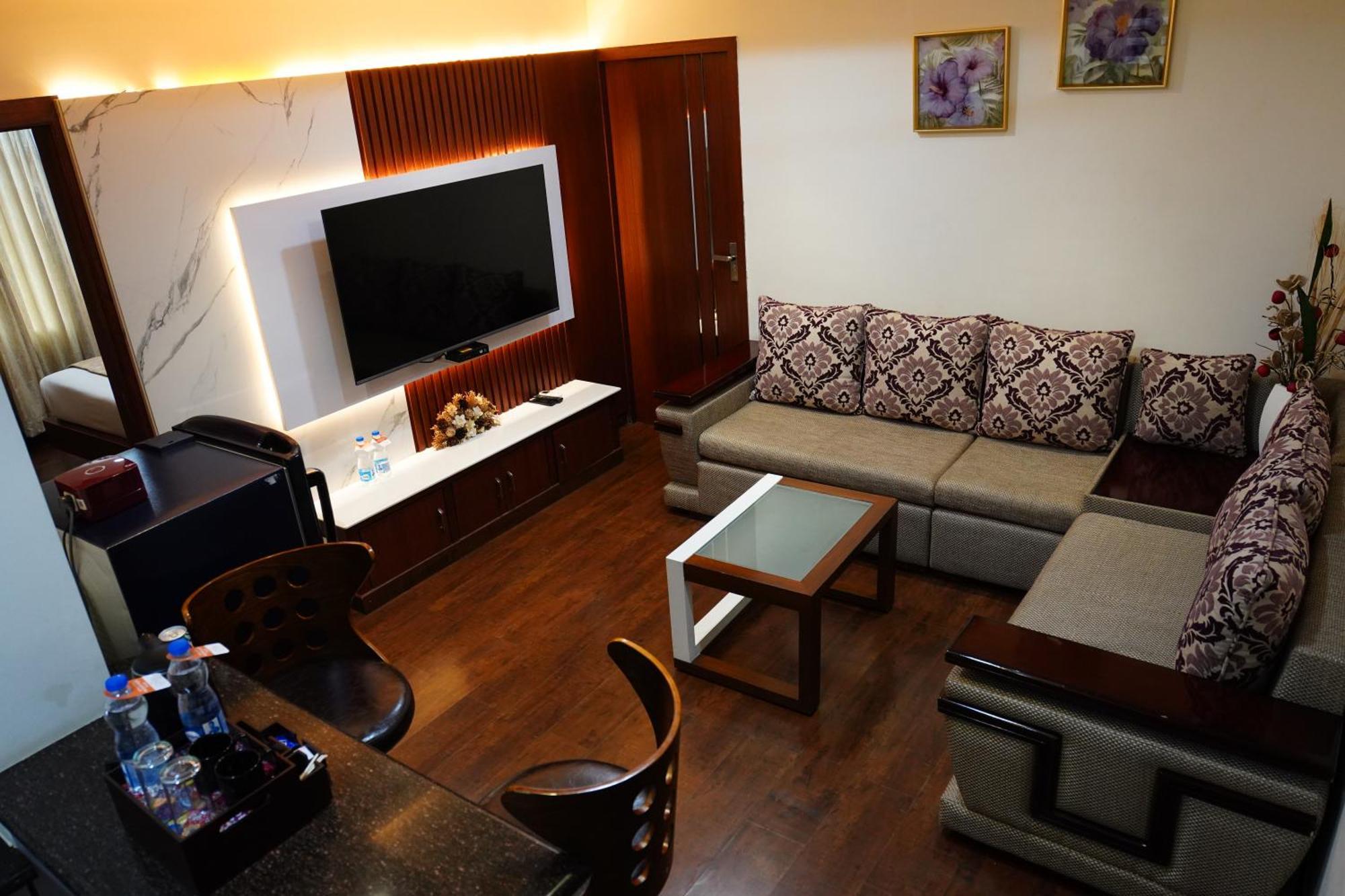 Chola Serviced Apartment Tiruchirappalli エクステリア 写真