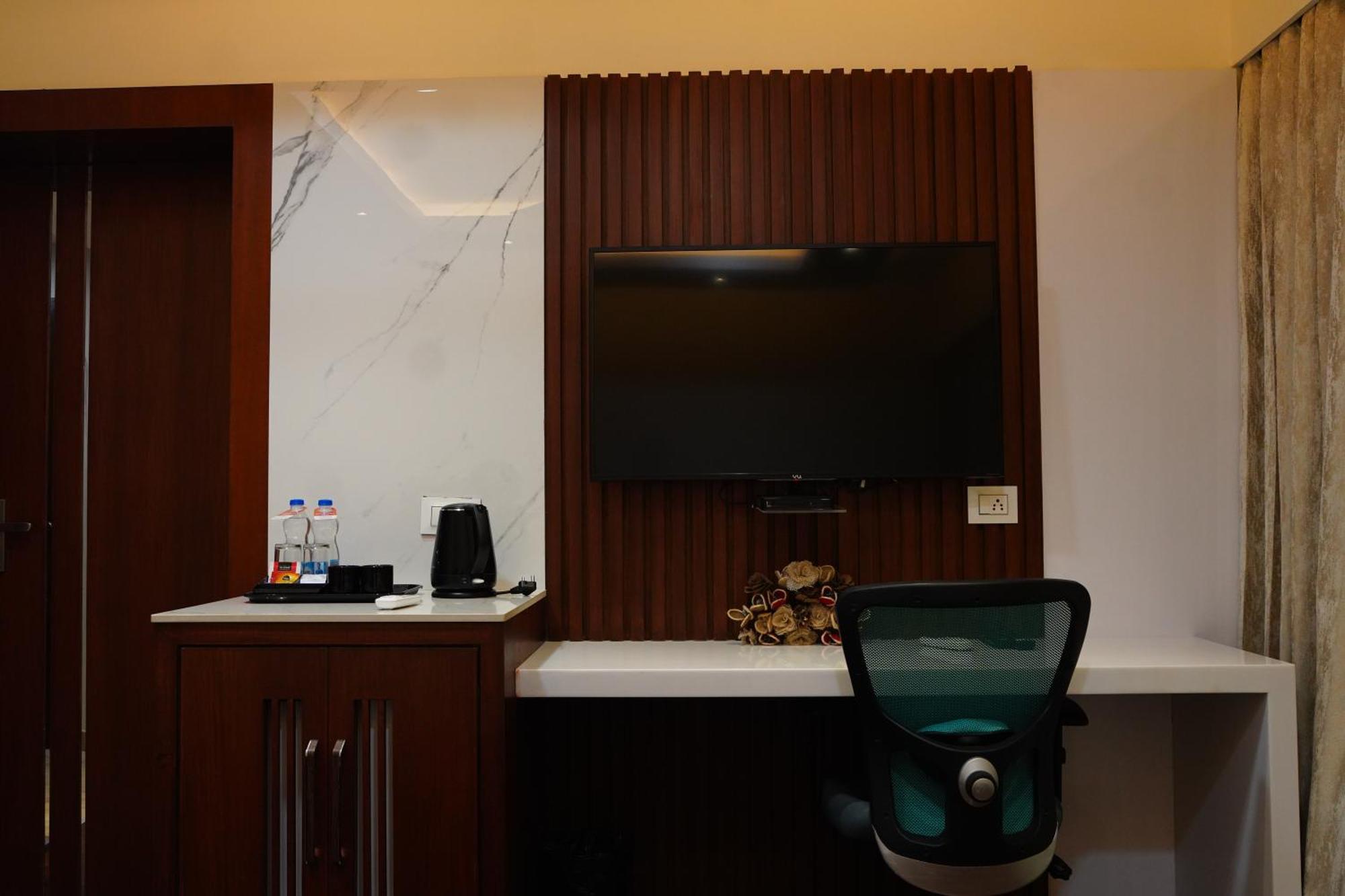 Chola Serviced Apartment Tiruchirappalli エクステリア 写真