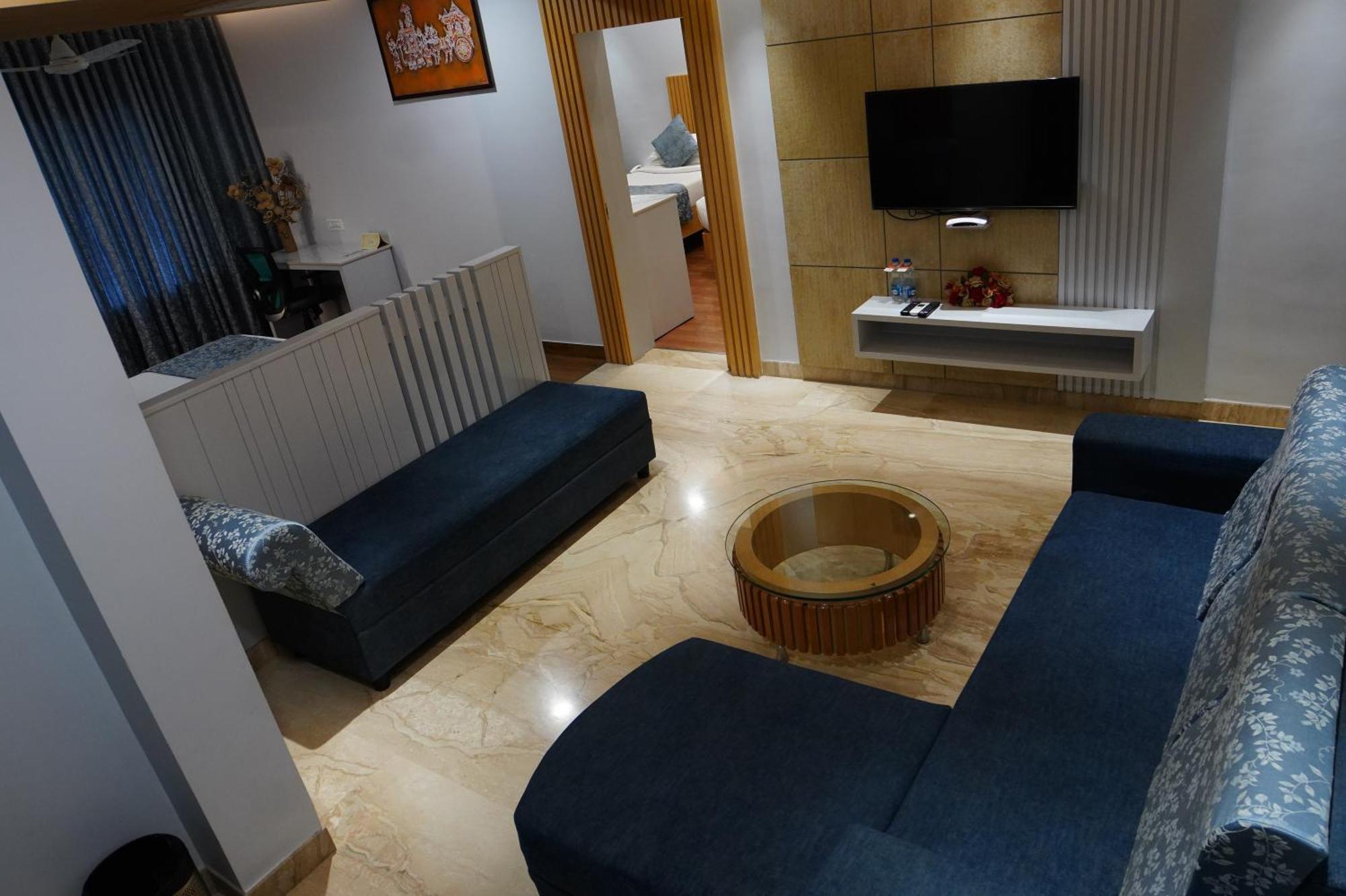 Chola Serviced Apartment Tiruchirappalli エクステリア 写真