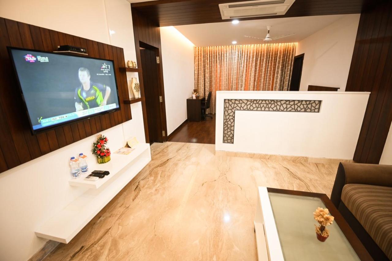 Chola Serviced Apartment Tiruchirappalli エクステリア 写真