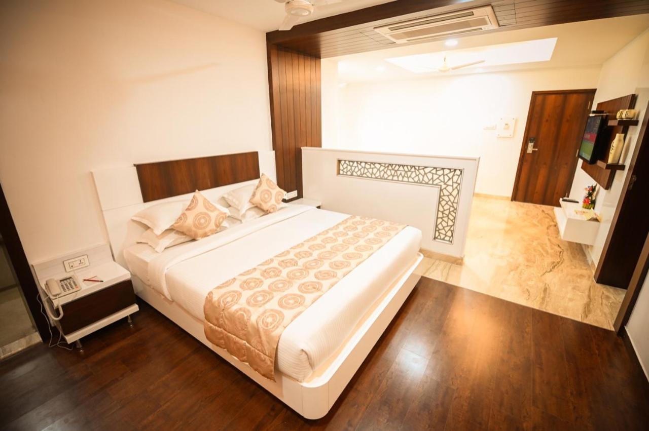 Chola Serviced Apartment Tiruchirappalli エクステリア 写真